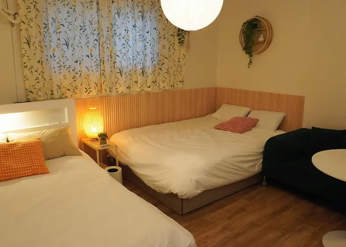 Ewha Sinchon 2rooms 4beds House Apartamento