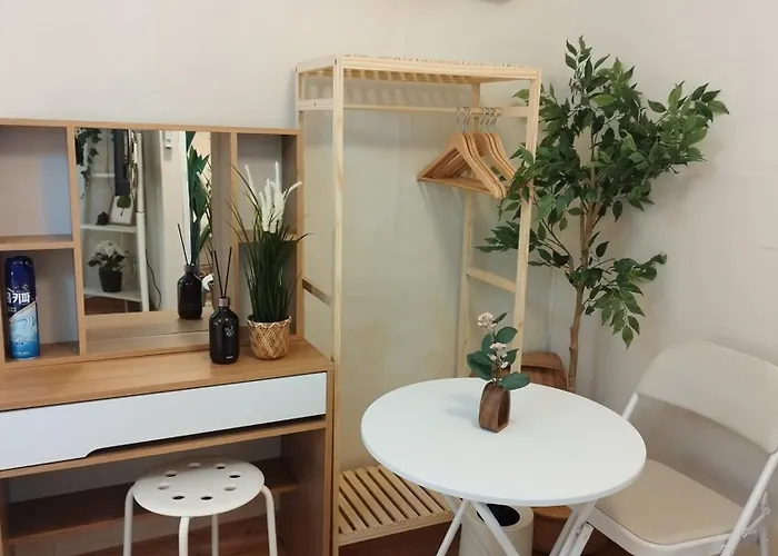 Ewha Sinchon 2rooms 4beds House Apartamento Seul